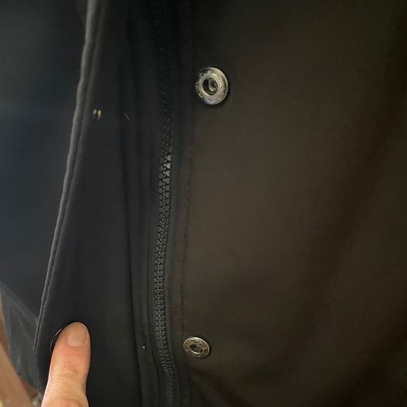 ⬇️ $39.00 ⬇️ Anne Klein Medium Black Warm Winter Peacoat. Warm detachable Hood. - Picture 9 of 12